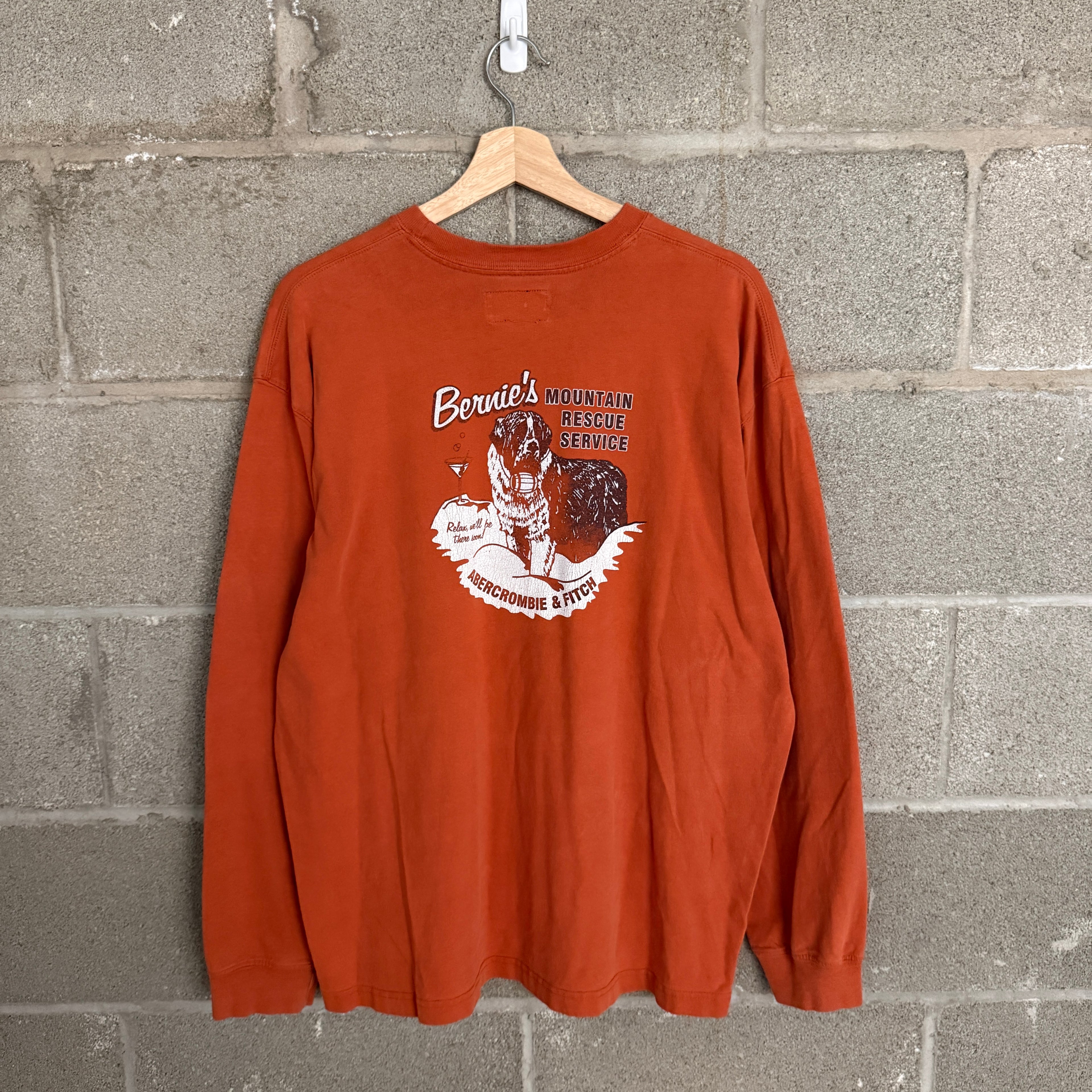(XL) Abercrombie & Fitch Bernie's Mountain Rescue