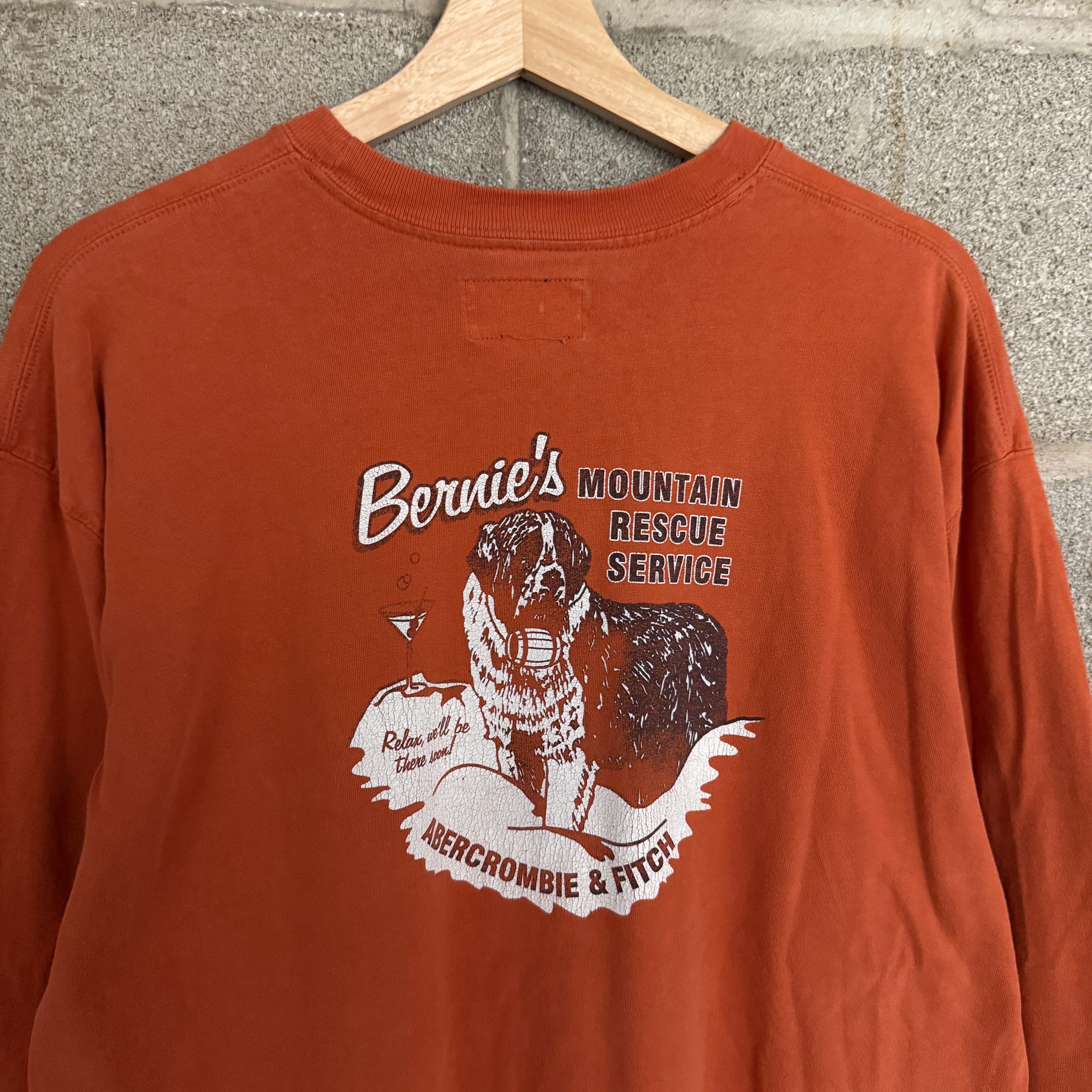 (XL) Abercrombie & Fitch Bernie's Mountain Rescue